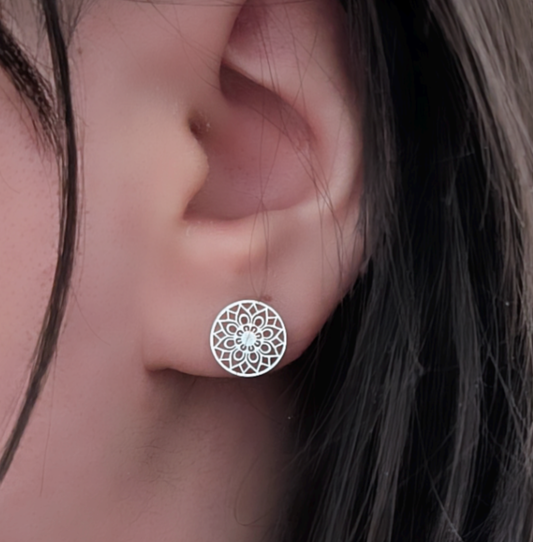 Silber Mandala Ohrstecker – Edelstahl, 9 mm | Spiritueller Schmuck