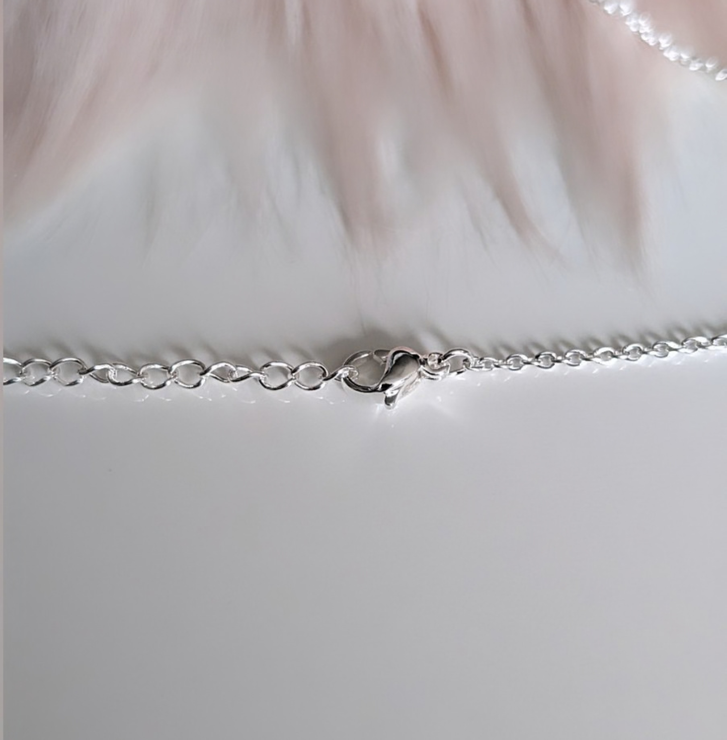 Engel Halskette mit kleinem Anhänger