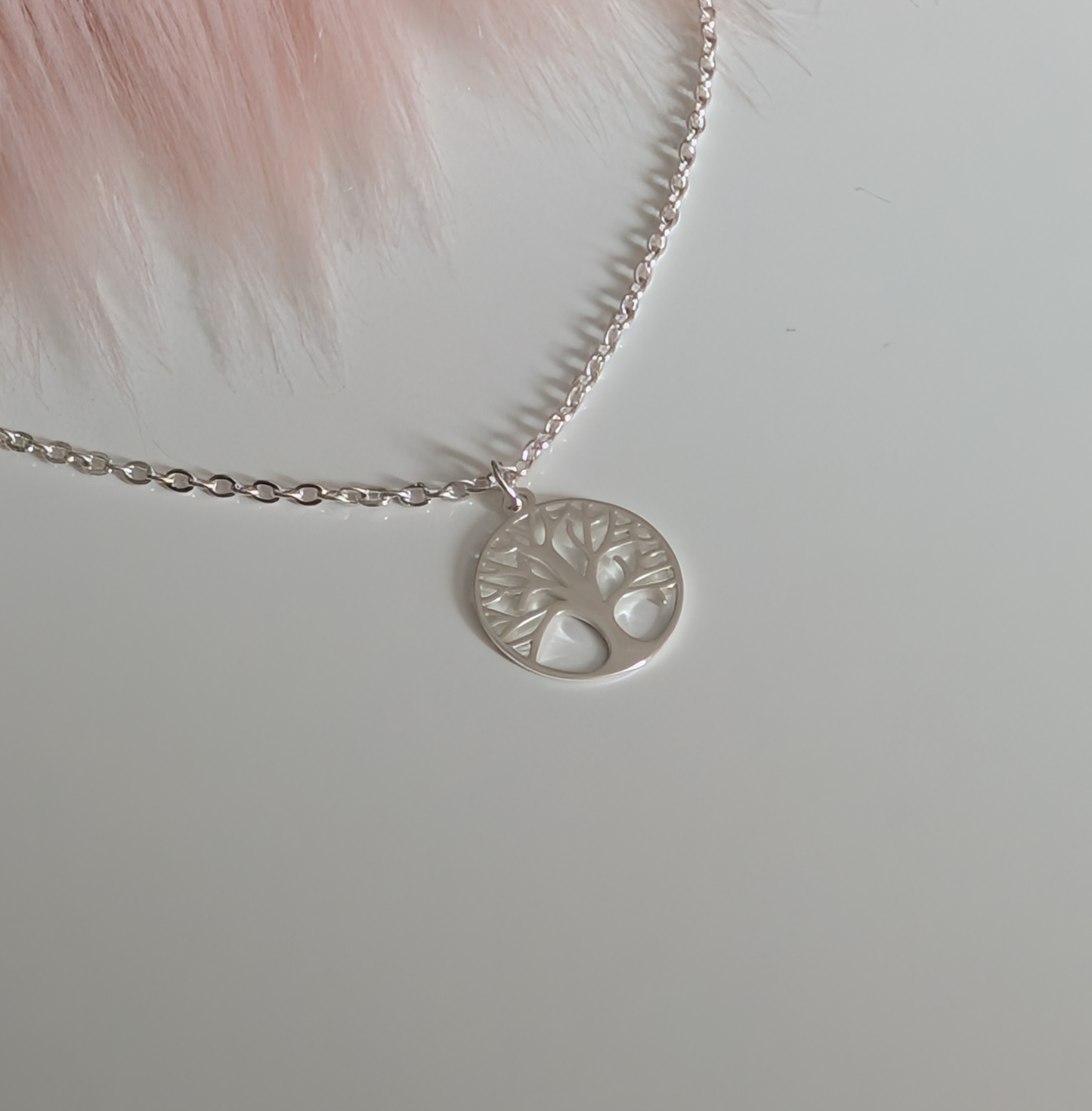 Lebensbaum Kette aus Edelstahl 999 fein versilbert – filigrane Halskette mit Baum Anhänger
