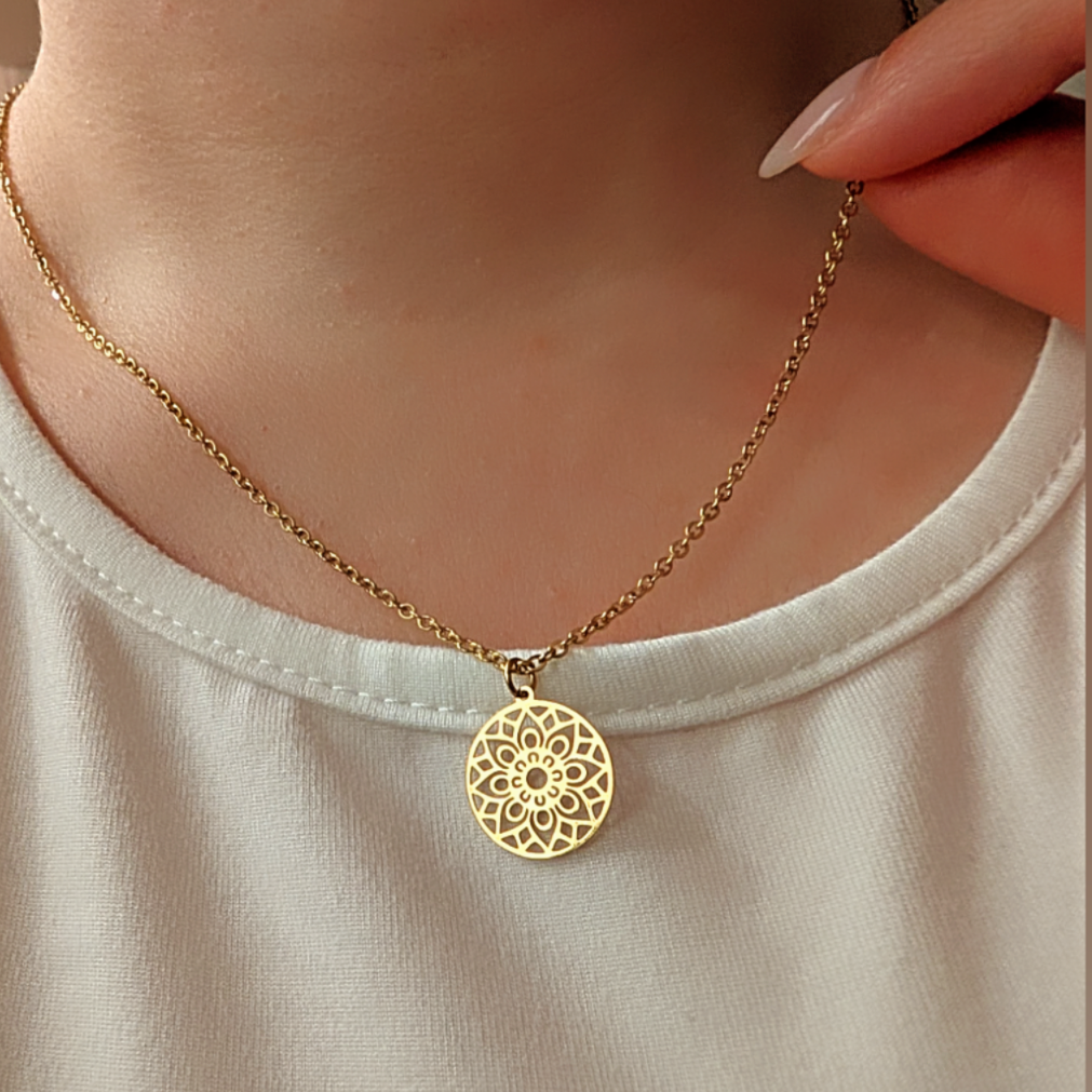 Mandala Halskette | 14K Gold | Wasserfest & allergikerfreundlich