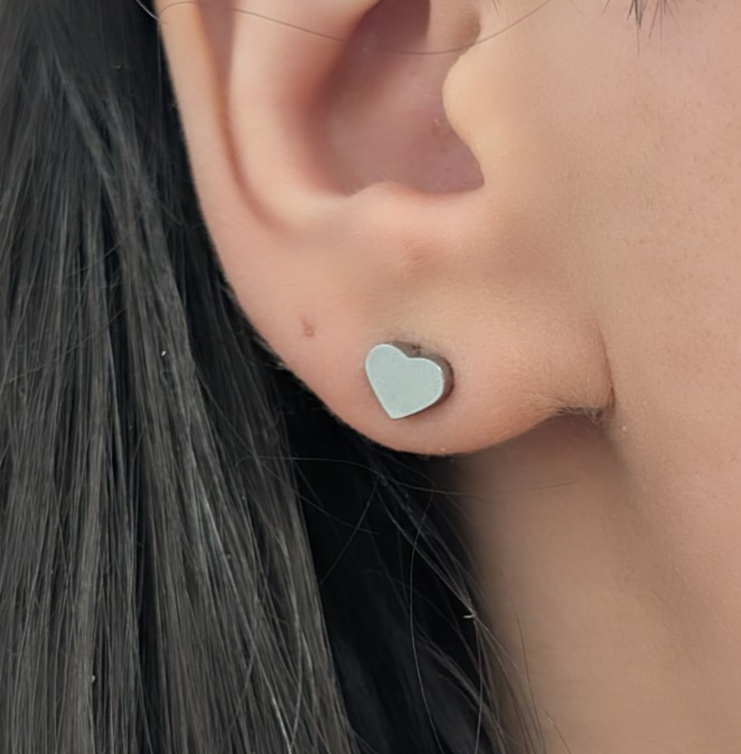 Mini Herz Ohrstecker Titan , Edelstahl Silber