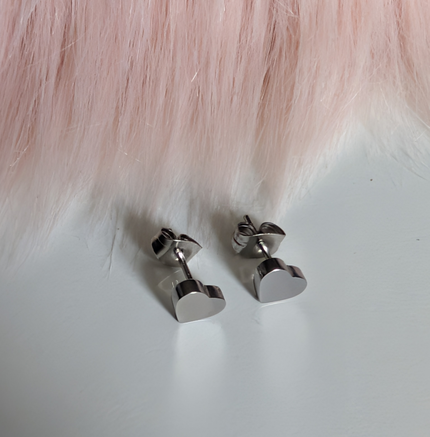 Mini Herz Ohrstecker Titan , Edelstahl Silber