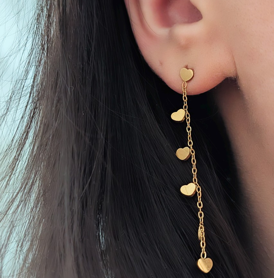 Hängende Ketten Ohrringe mit kleinen Herzen aus Edelstahl / Titan 14k Gold