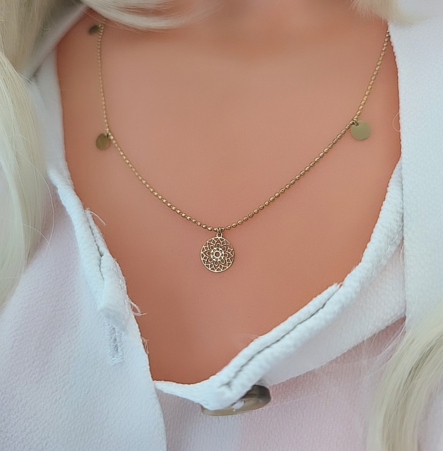 Halskette Plättchen  „Mandala des Glücks“ Gold