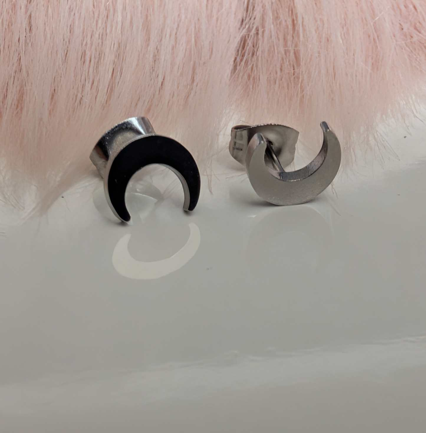 Kleine Halbmond Ohrstecker Hypoallergen Silber