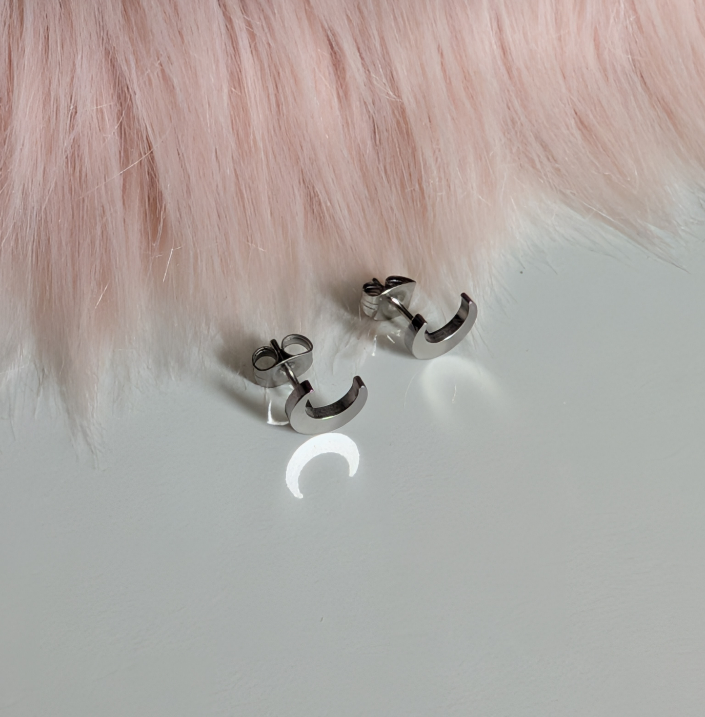 Kleine Halbmond Ohrstecker Hypoallergen Silber