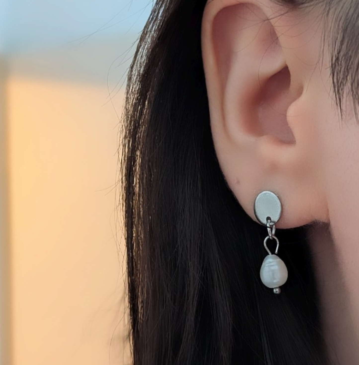 Perlenohrringe aus Edelstahl mit Süßwasserperle – elegante Ohrstecker, 25 mm