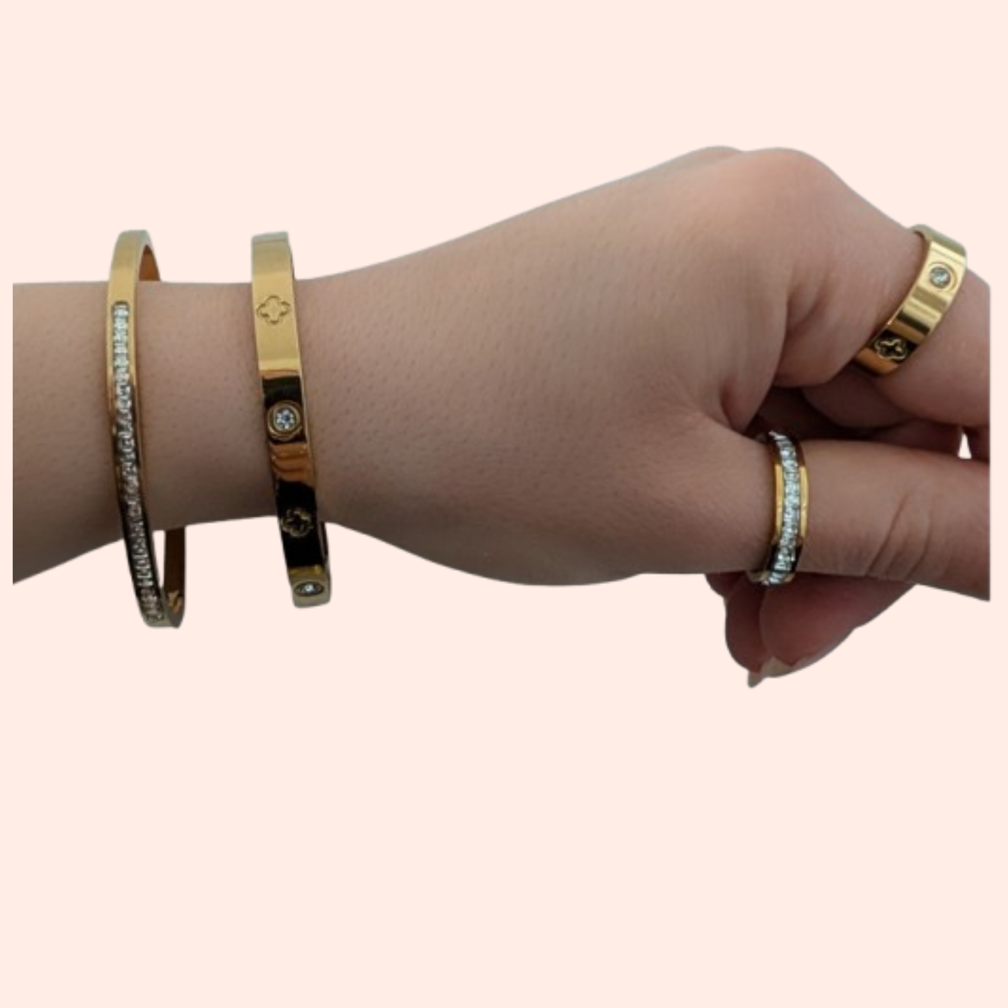 Schmuckset „Golden Luxe“ – 2 Ringe & 2 Armreifen | Edelstahl Gold | Mit Kristallen