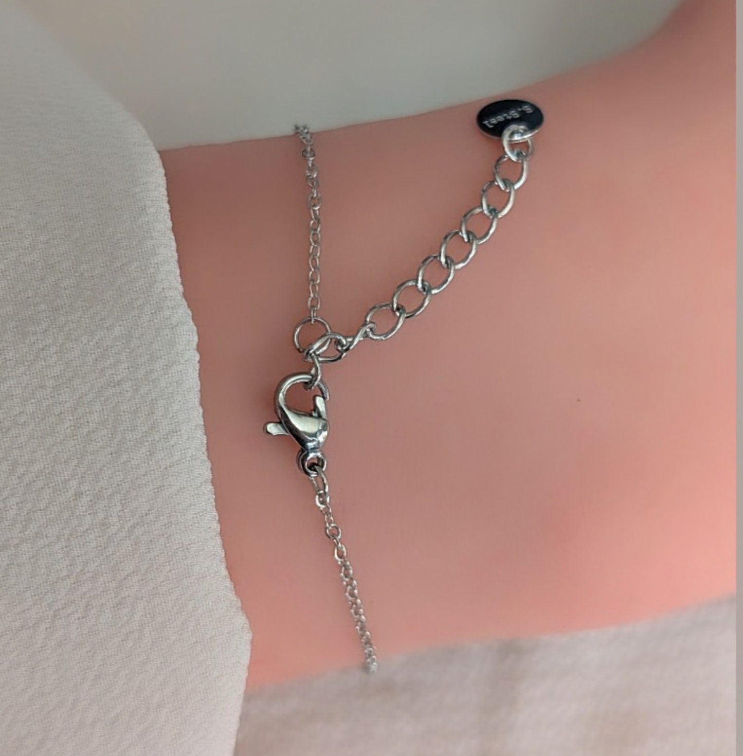 Winzige Plättchen Armkette Silber